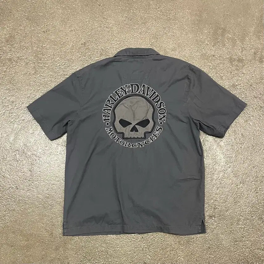 [BUNJANG] Harley-Davidson Willie G Skull Logo Half Shirt / 할리데이비슨 윌리지 스컬 셔츠 (105)