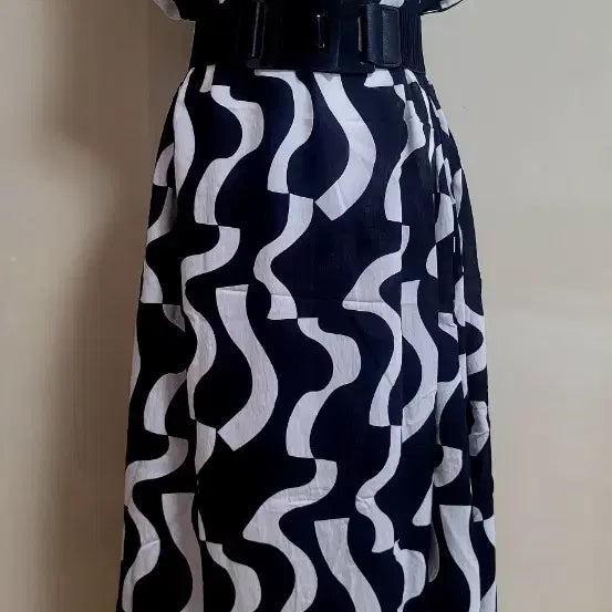 [BUNJANG] Modern Pattern Long Dress / (새상품) 모던한 패턴 롱 원피스