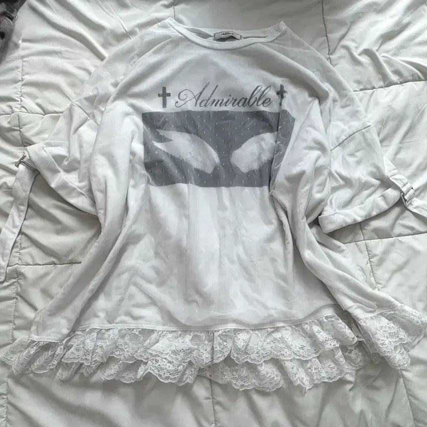 [BUNJANG] Ankruze White Frill T-Shirt / 앙크루즈 화이트 프릴 티셔츠