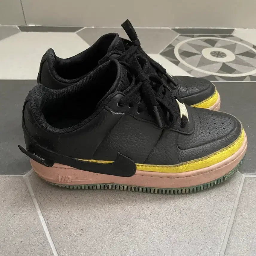 [BUNJANG] Nike Air Force 1 Low Black/Pink/Yellow Color Block Sneakers Limited Edition / Nike 나이키 에어포스 1 블랙 핑크 옐로우 배색 스니커즈 한정판