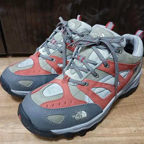 [BUNJANG] The North Face Gore-Tex Hiking Boots 275 / 노스페이스 고어텍스 등산화 275