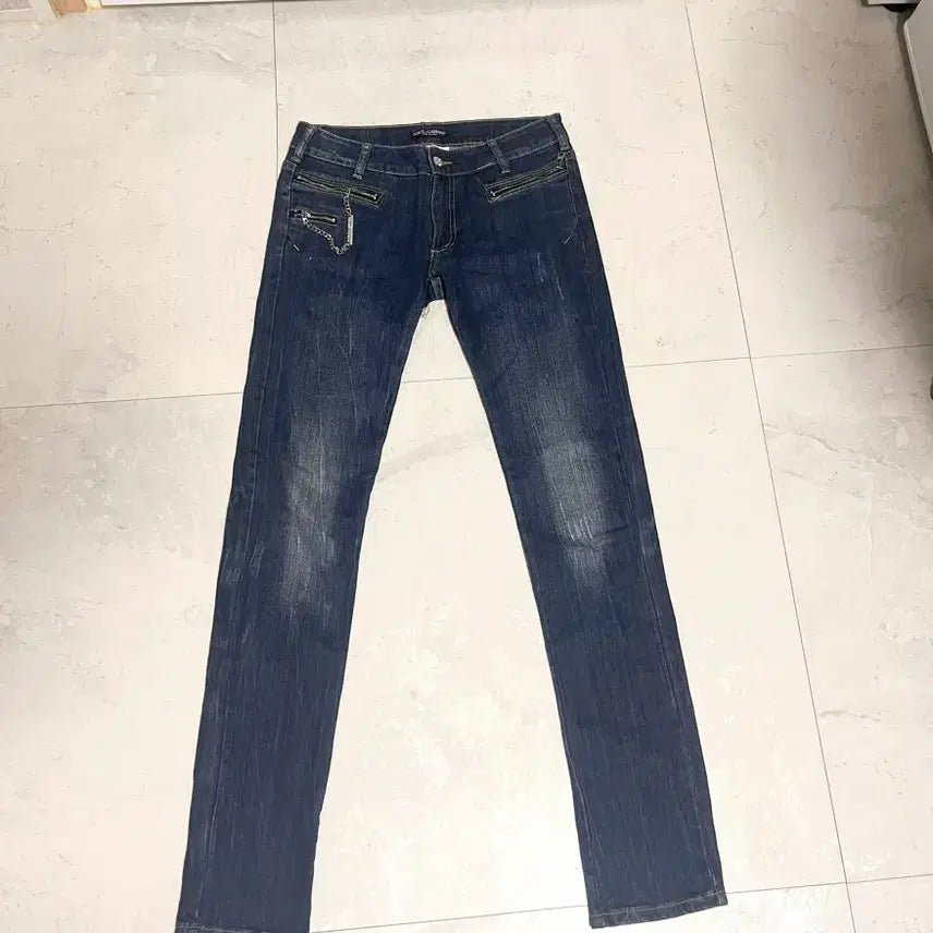 [BUNJANG] Dolce & Gabbana 16-Line Chain Detail Denim Jeans / 돌체앤가바나 16라인 체인 디테일 청바지
