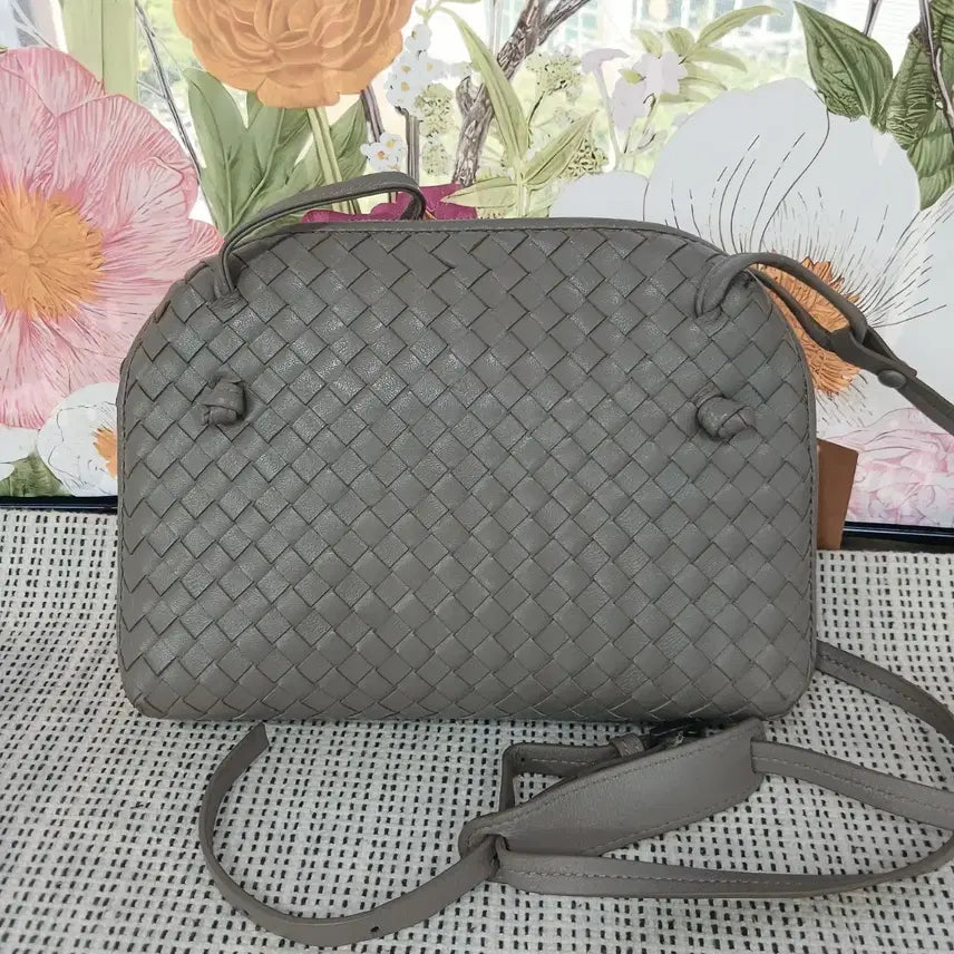 [BUNJANG] Bottega Style Crossbody Bag / 보테가스타일 크로스 백