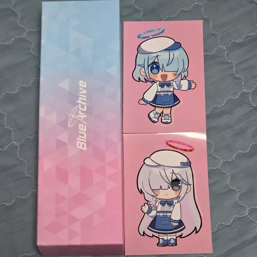[BUNJANG] Blue Archive Strawberry Milk Sunglasses (Arona/Prana Stickers Included) Sealed / 블루아카이브  딸기우유 선글라스 미개봉 팝니다.(아로나 프라나 스티커 덤)