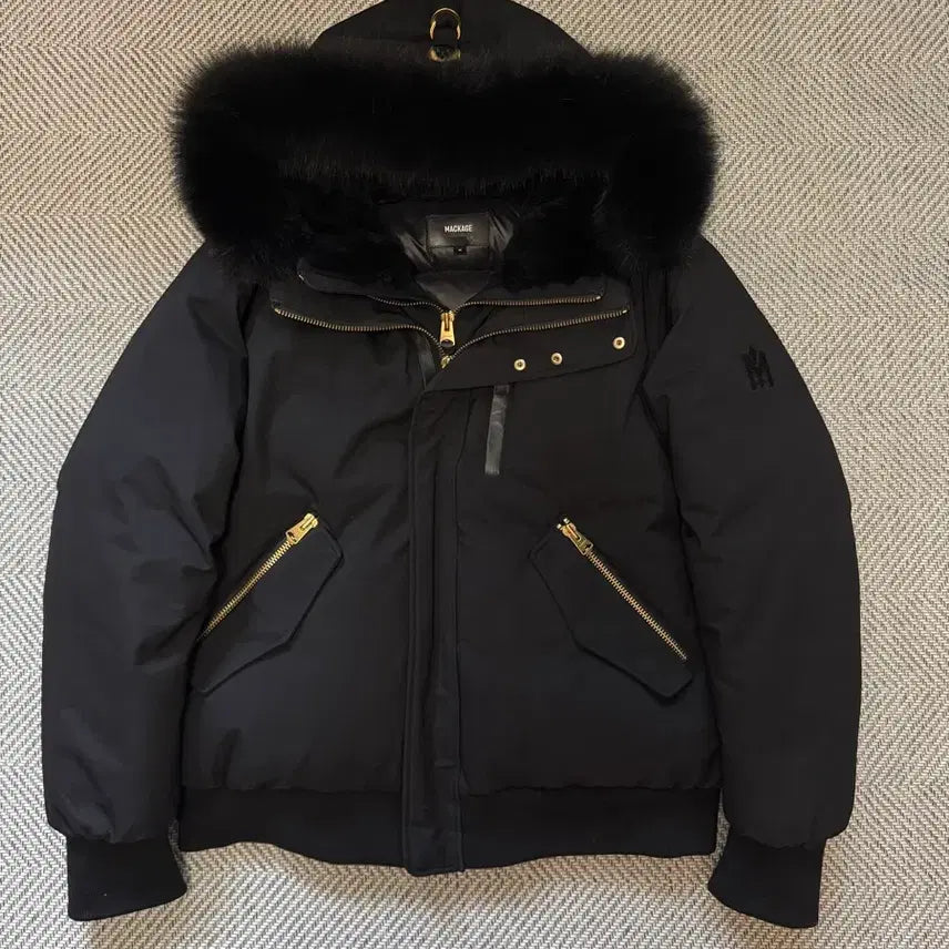 [BUNJANG] Mackage Dixon Black Fur Gold Trim Size 46 / 맥케이지 딕슨 금장 블랙퍼 46 Size
