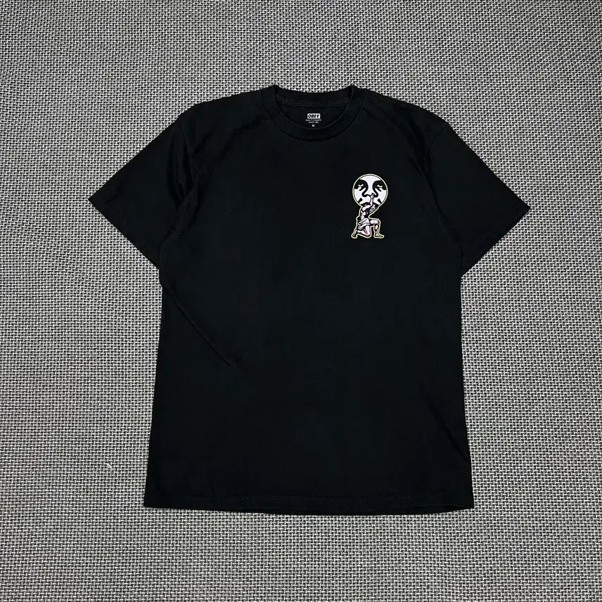 [BUNJANG] Obey Black Big Logo T-Shirt / 오베이 블랙 빅로고 반팔