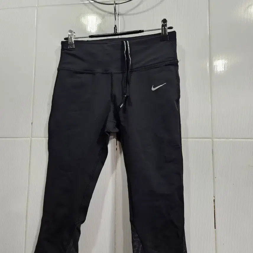 [BUNJANG] Nike Women's Leggings (M) / 나이키레깅스(여M)