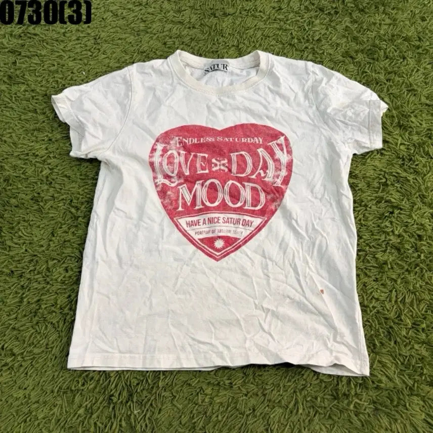 [BUNJANG] SATUR Heart Printing T-Shirt White / SATUR 티셔츠 화이트 하트 프린팅  7/30