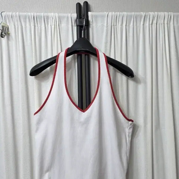 [BUNJANG] American Eagle White Red Trim Ribbed Tank Top / 아메리칸이글 나시탑