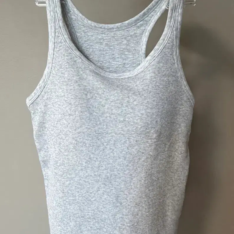 [BUNJANG] Uniqlo Women's Racerback Tank Top Light Grey S / 유니클로 여성 레이서백 탱크탑 라이트그레이 S (새상품)