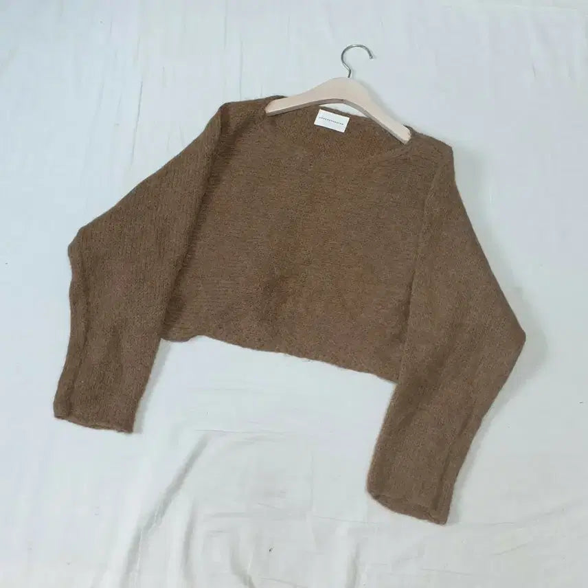 [BUNJANG] Understanding Crop Knit / 언더스탠딩 크롭 니트