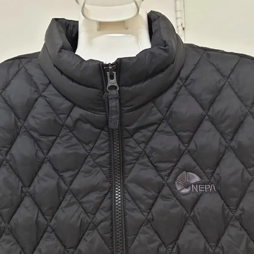 [BUNJANG] Nepa Men's Padded Vest Size 100 / 네파/누빔조끼/깨끗한/정품/남성100