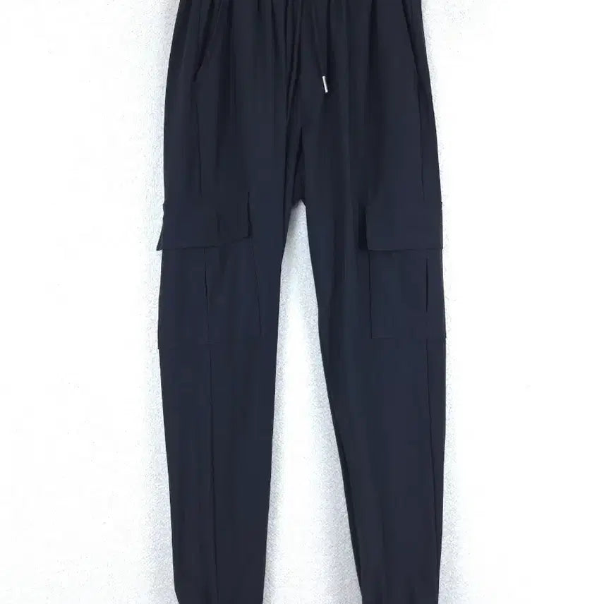 [BUNJANG] Women's Black Cargo Jogger Pants (Size S) / code 여성 블랙 카고 조거 팬츠(S)