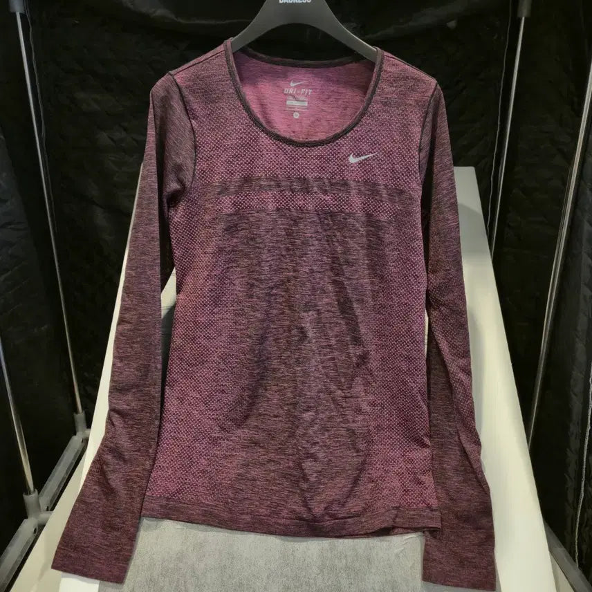 [BUNJANG] Nike Dri-FIT Long-Sleeve T-Shirt / 나이키 드라이핏 긴팔 티셔츠