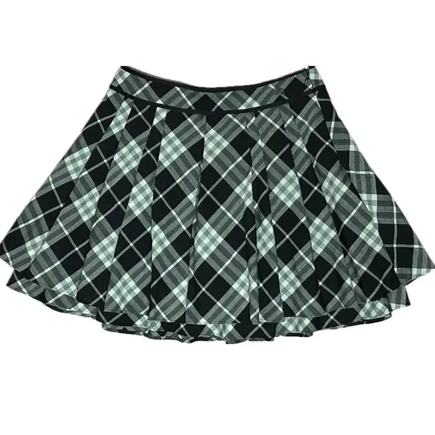 [BUNJANG] Burberry Blue Label Black Grey Check Skirt / 버버리 블루라벨 블랙 그레이 체크 스커트 큐빈티지