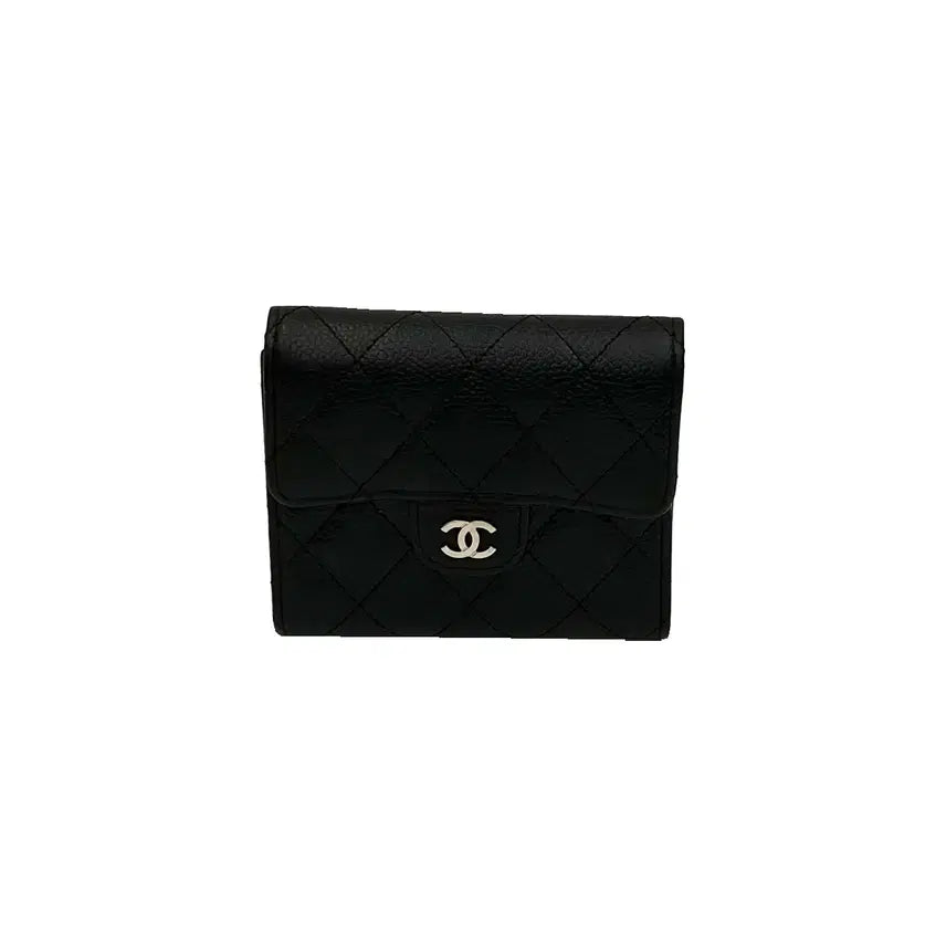 [BUNJANG] Chanel A82288 Black Caviar Classic Flap Small Wallet Silver CC Logo (25 Series) / 샤넬 A82288 블랙 캐비어 클래식 은장 CC로고 스몰 플랩 반지갑 (25번대)