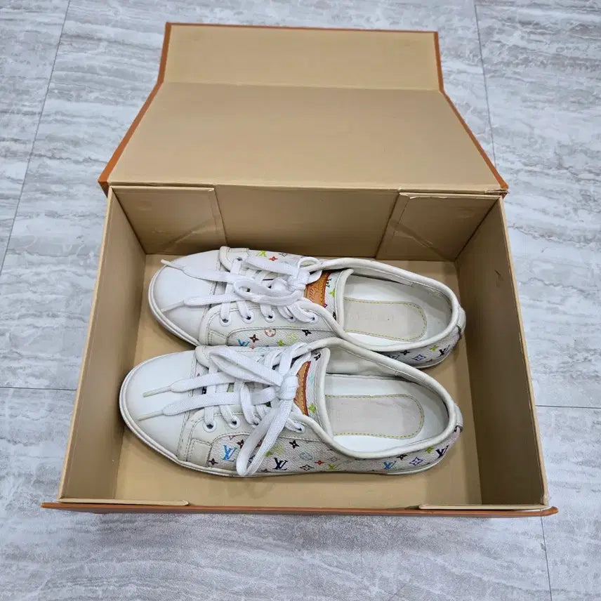 [BUNJANG] Louis Vuitton Authentic Sneakers / 정품 루이비통 스니커즈 운동화