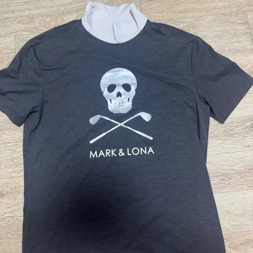 [BUNJANG] Mark &ロナ Women's T-Shirt Size M / 마크앤로나 티셔츠