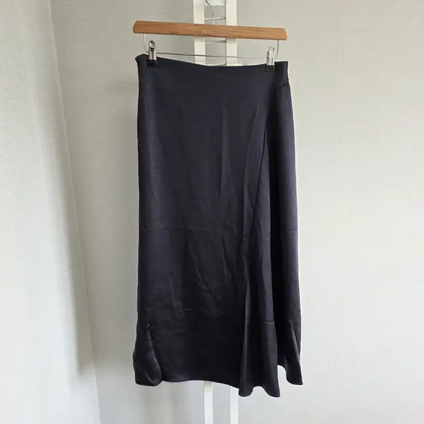 [BUNJANG] Satin Long Skirt / 새틴 롱 스커트 M