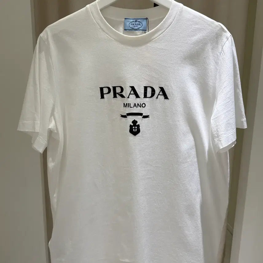 [BUNJANG] Prada Embroidered Jersey T-Shirt White XL / (XL)프라다 자수 저지 티셔츠 화이트