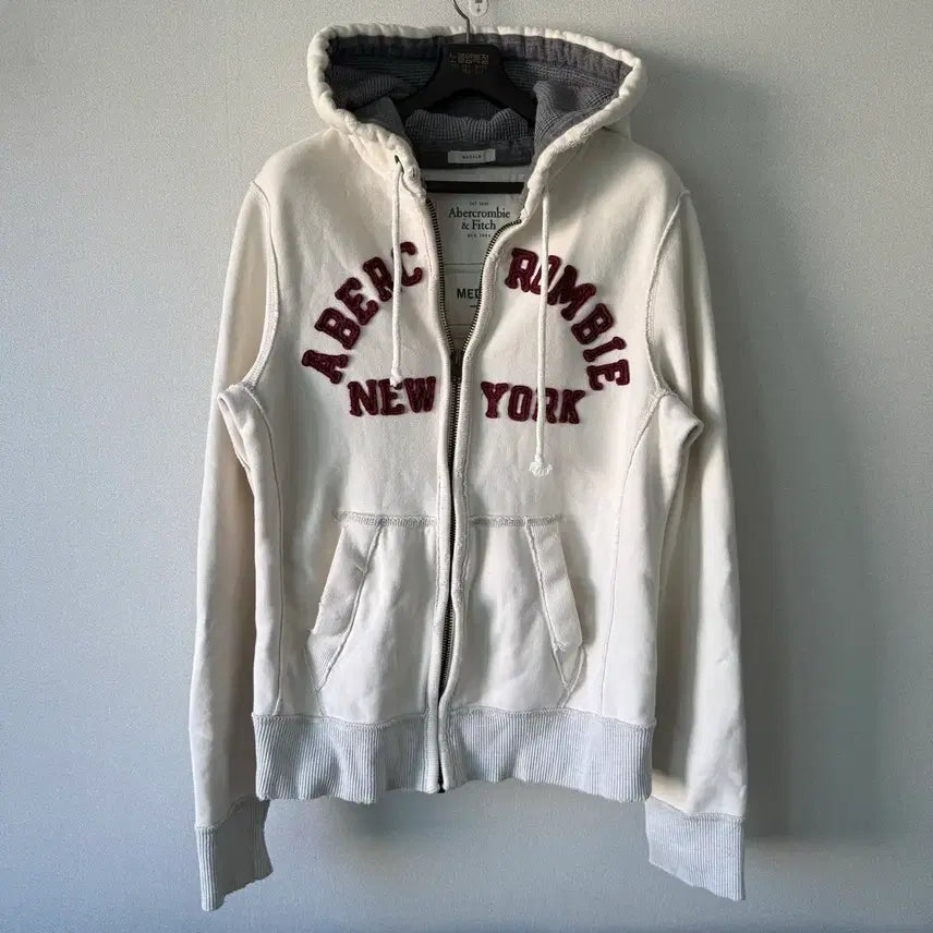 [BUNJANG] Abercrombie White Hoodie Zip-Up / 아베크롬비 화이트 후드집업