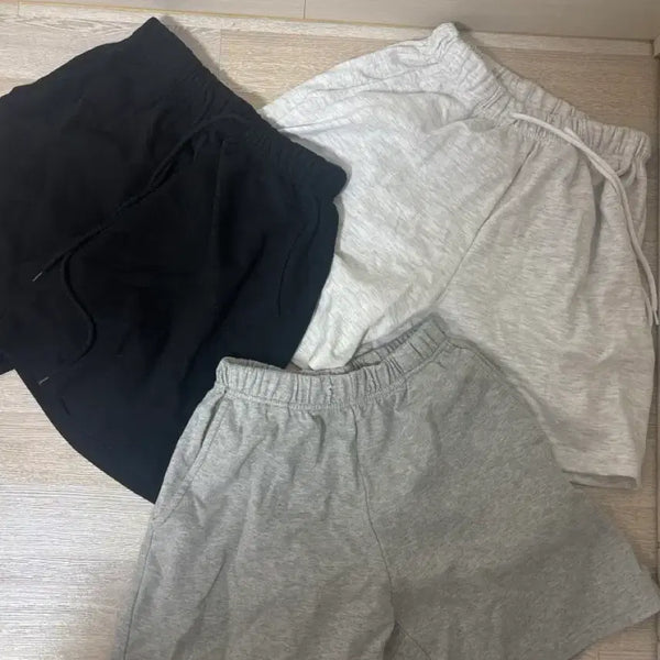 [BUNJANG] Avely Training Shorts Set / 에이블리 트레이닝 반바지 세트