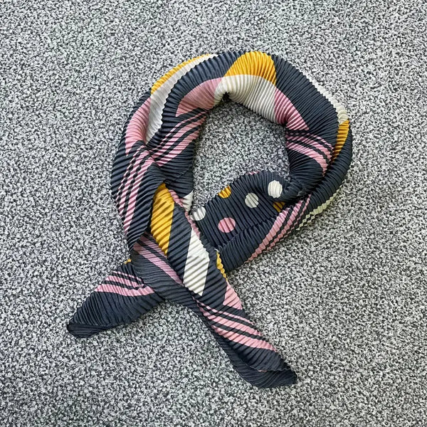 [BUNJANG] F Paris Elise Pleated Scarf / F 파리엘리스 플리츠 스카프 0730M2