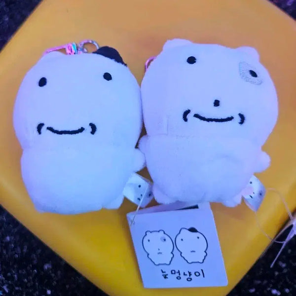 [BUNJANG] Nunmongi Nunmongnyangi Plush Keychain (Forced Smile) / 눈멍이 눈멍냥이 인형 키링 (억지미소)