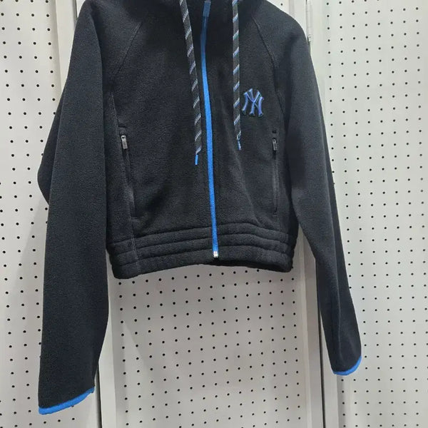[BUNJANG] MLB Crop Hoodie Black / MLB 크롭 후드집업 블랙