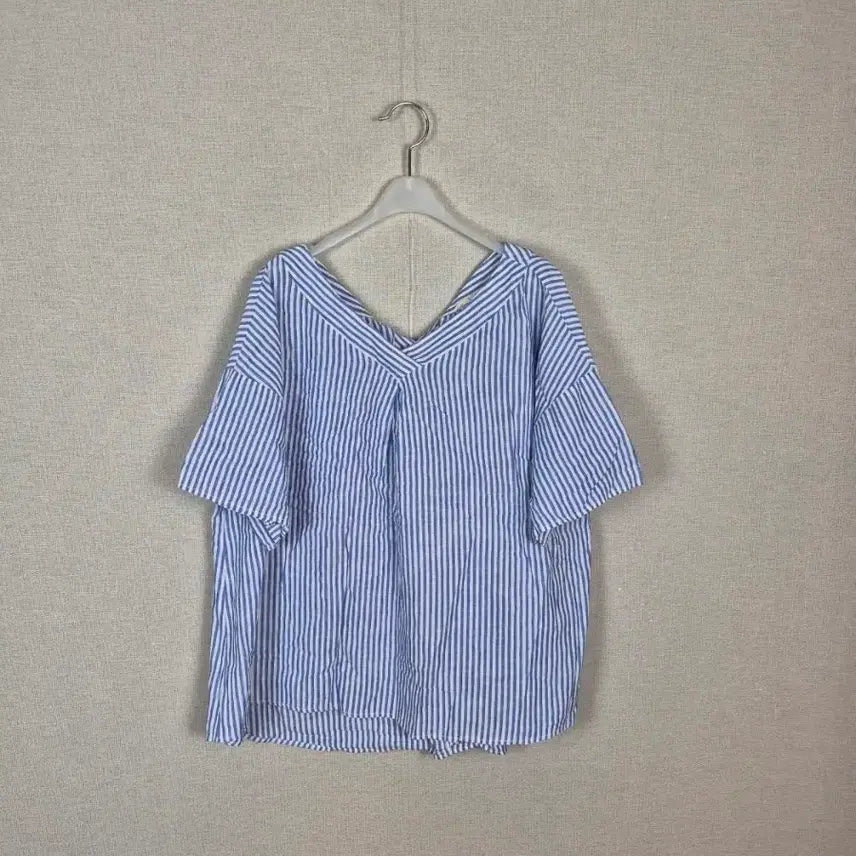[BUNJANG] Blue Stripe Linen Blend Blouse / (#99추천/L/택X새상품)면마혼방 블루 스트라이프 린넨 블라우스