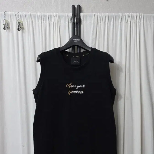 [BUNJANG] MLB Sleeveless T-Shirt / MLB 민소매 티셔츠