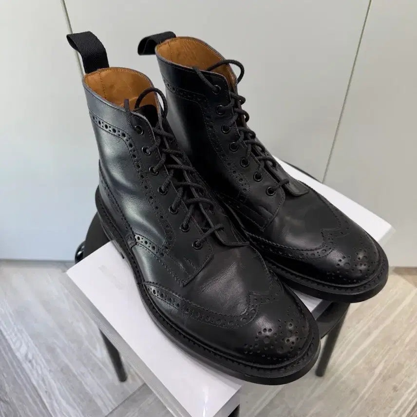 [BUNJANG] Tricker's Stow Boots / 트리커즈 스토우 부츠