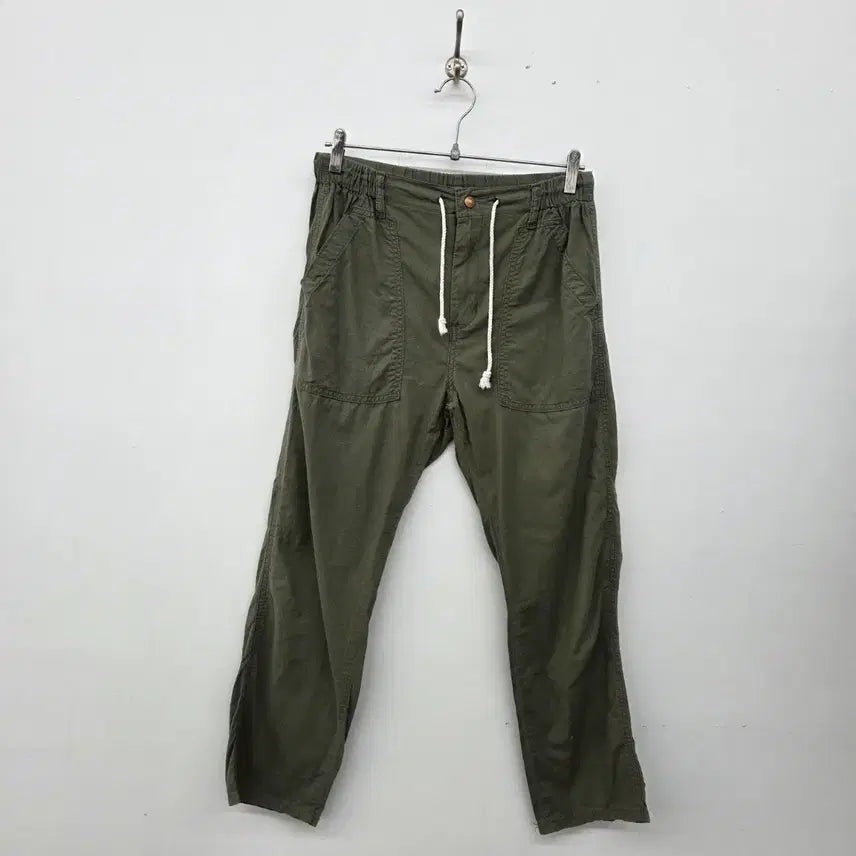 [BUNJANG] Lee Khaki Cargo Pants Waist 30in / Lee 카키색 허리끈 카고 바지 허리30in