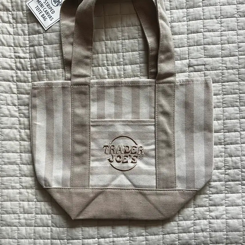 [BUNJANG] Trader Joe's Stripe Mini Tote Bag / 2026 트레이더 조 스트라이프 미니 토트백 (네고가능)