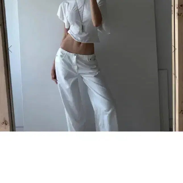[BUNJANG] GLOWNY Core Half T-Shirt (White, S) / GLOWNY 글로우니 코어 하프 티(S)