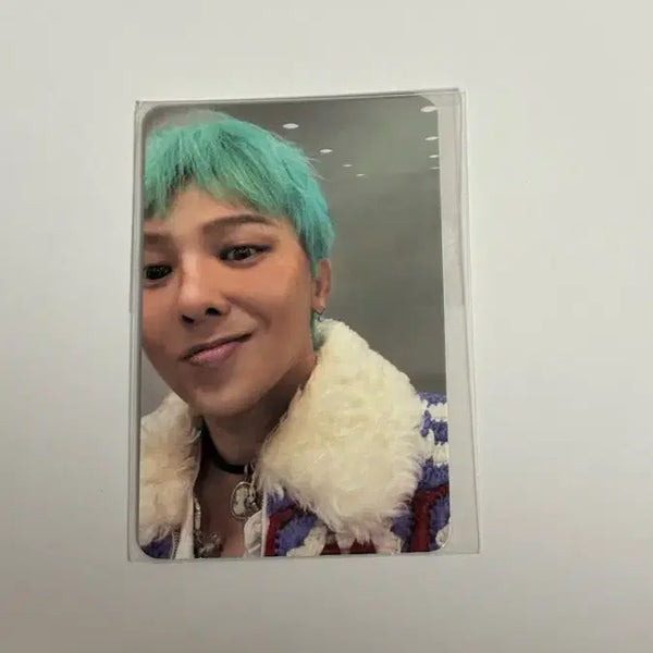 [BUNJANG] G-Dragon Fam Zone Photocard / 지드래곤 팸존 포토카드 판매합니다