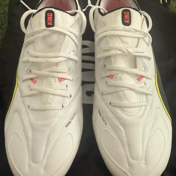 [BUNJANG] Puma King 20 Ultimate FG/AG Soccer Cleats (260) / 푸마 킹20 얼티메이트 FG/AG(260)