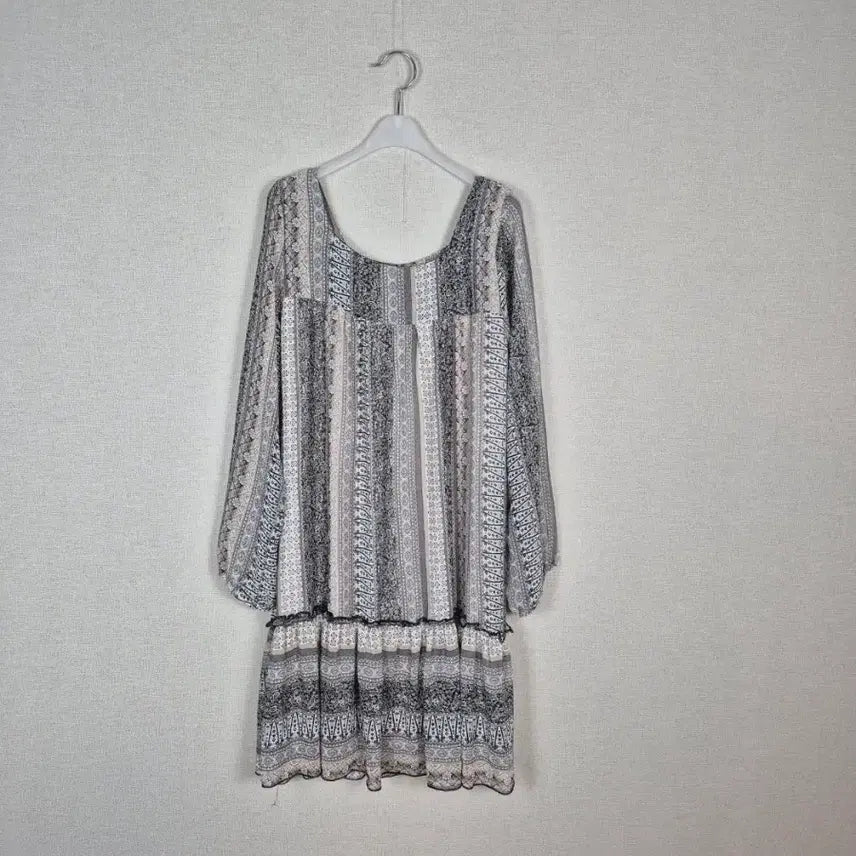[BUNJANG] Square Neck Pattern Long Blouse Dress / (#55,66추천/F)스퀘어넥 패턴 롱블라우스 원피스
