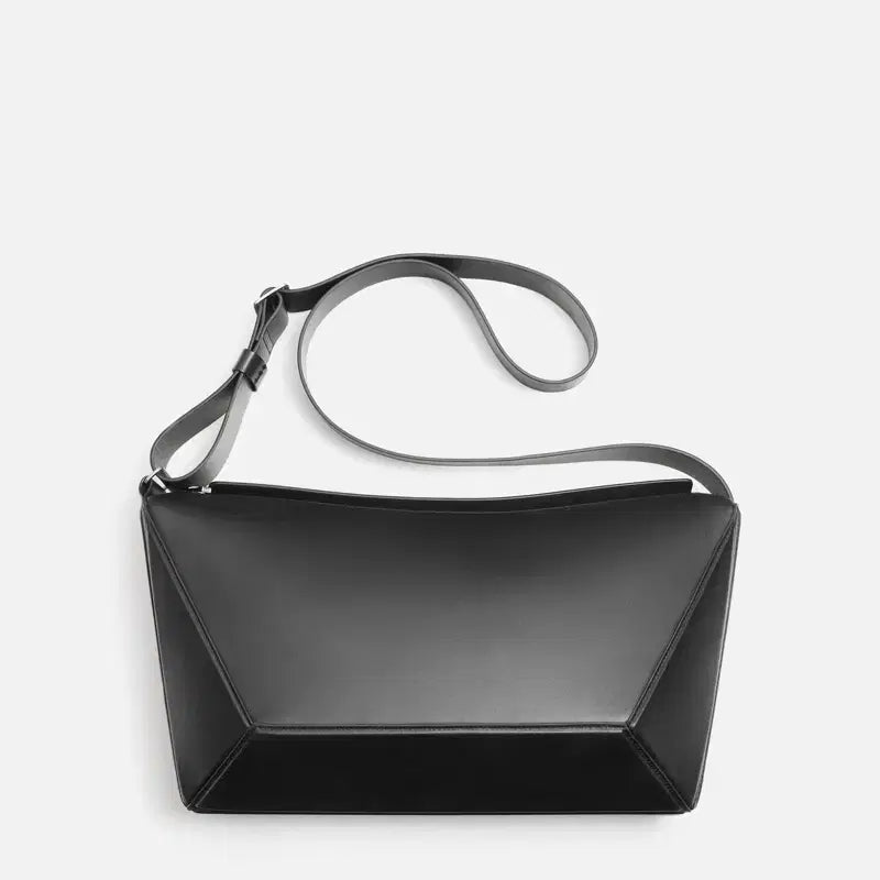 [BUNJANG] Zara Limited Edition L Size Black Leather Crossbody Bag / 자라 L 사이즈 레더 크로스백 블랙 - LIMITED EDITION