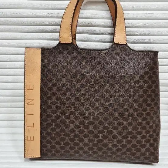 [BUNJANG] Celine Macadam Blason Tote Bag / CELINE 셀린느 마카담 블라종 토드백