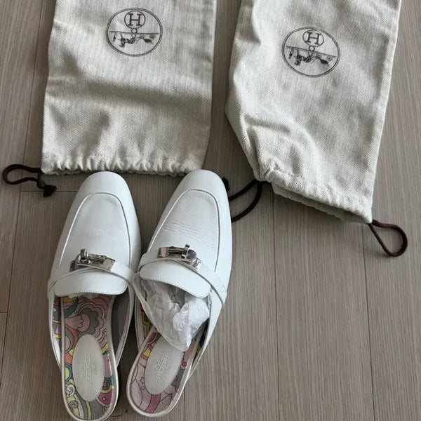 [BUNJANG] Hermès Oz Mule White Size 37 / 정품 에르메스 오즈뮬 37사이즈