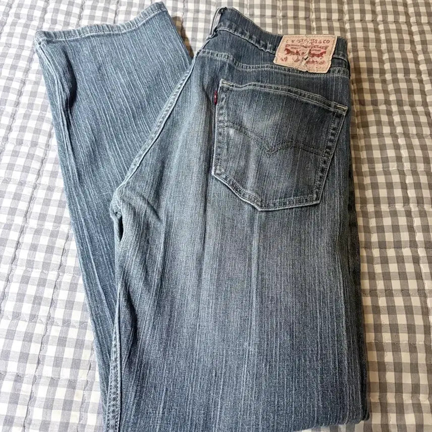 [BUNJANG] Levi's 505 Stripe Pattern Jeans (Size 32) / 리바이스 505 스트라이프패턴 32