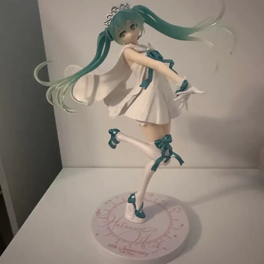 [BUNJANG] Hatsune Miku 15th Anniversary Suou Figure / 박스X / 미쿠 15주년 기념 스오우 피규어