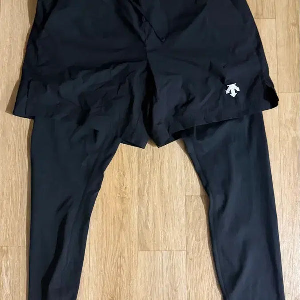 [BUNJANG] Descente Men's 2-in-1 Running Pants Black / 데상트 남성 2 in 1 러닝 팬츠 블랙