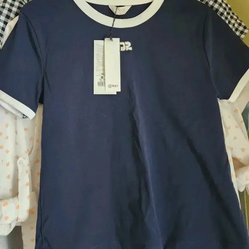 [BUNJANG] Project M Navy Round T-Shirt / "*프로젝트엠"* 네이비 라운드 반팔티>이월상품할인가