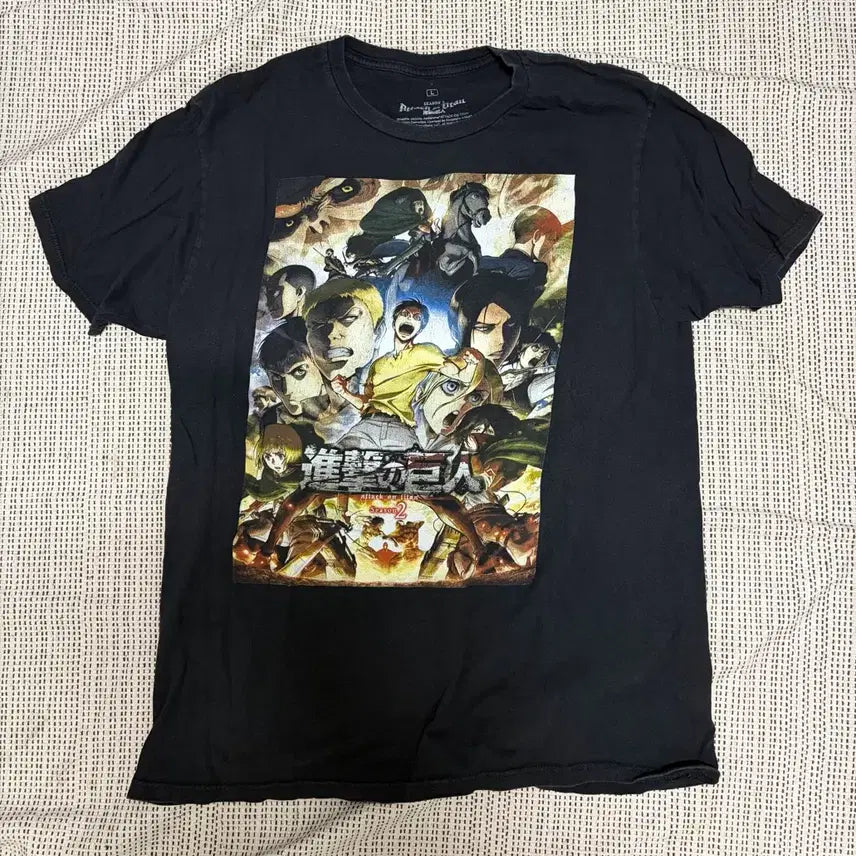 [BUNJANG] Attack on Titan Season 2 Official T-Shirt / 진격의 거인 시즌2 오피셜 티셔츠