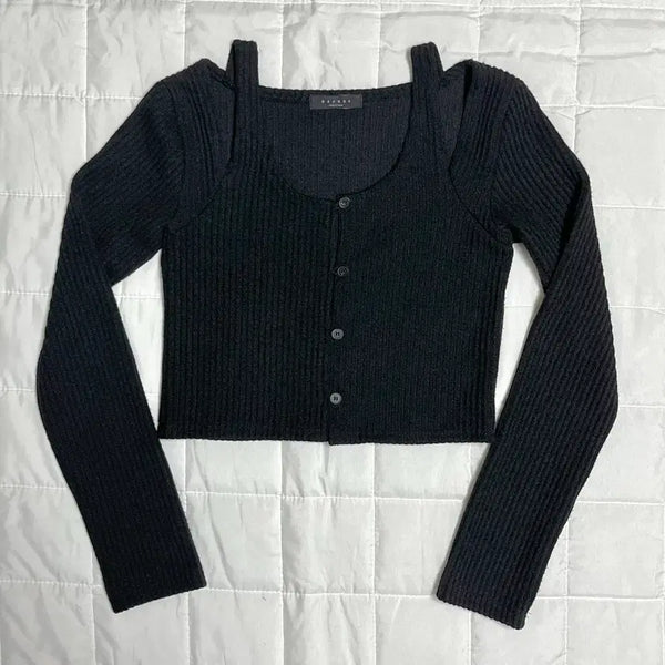 [BUNJANG] Black Off-Shoulder Ribbed Cropped Cardigan with Shoulder Cut-out / 블랙 오프숄더 크롭 가디건 골지 어깨 트임