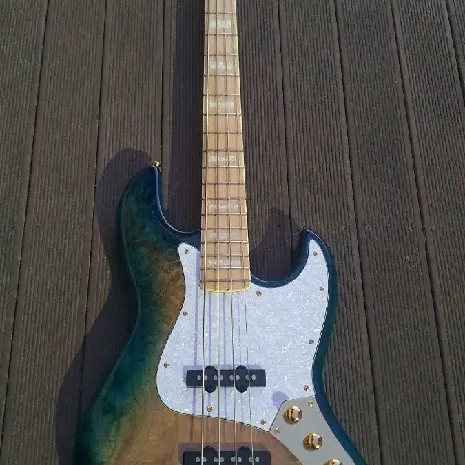 [BUNJANG] Squier Jazz Bass 5-String Electric Bass Guitar / 스윙 재즈5 4현 베이스기타 상태A급 #전국안전택배#