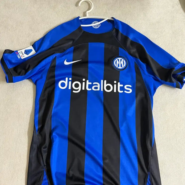[BUNJANG] Inter Milan 23-24 Season Lautaro Martinez Authentic Jersey / 인터밀란 유니폼 23-24 시즌 라우타로 마르티네즈