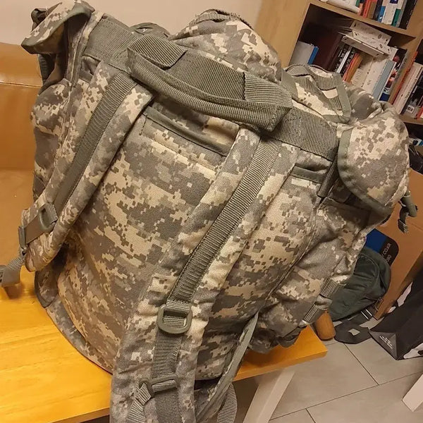 [BUNJANG] US Military Issued Waterproof Backpack / 미군 배낭( 정품)